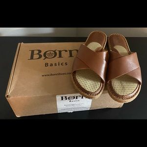 Born Basics Sandals Women’s Hana Brown Leather - Size 9